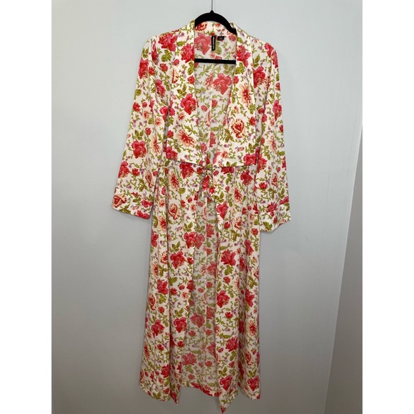 Something Navy Red Poppy Gina Floral Coverup - Picture 2 of 8